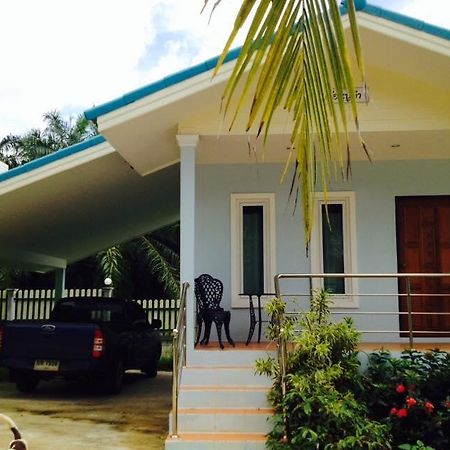 Oyo 75515 Sairung Farmstay Krabi town Esterno foto
