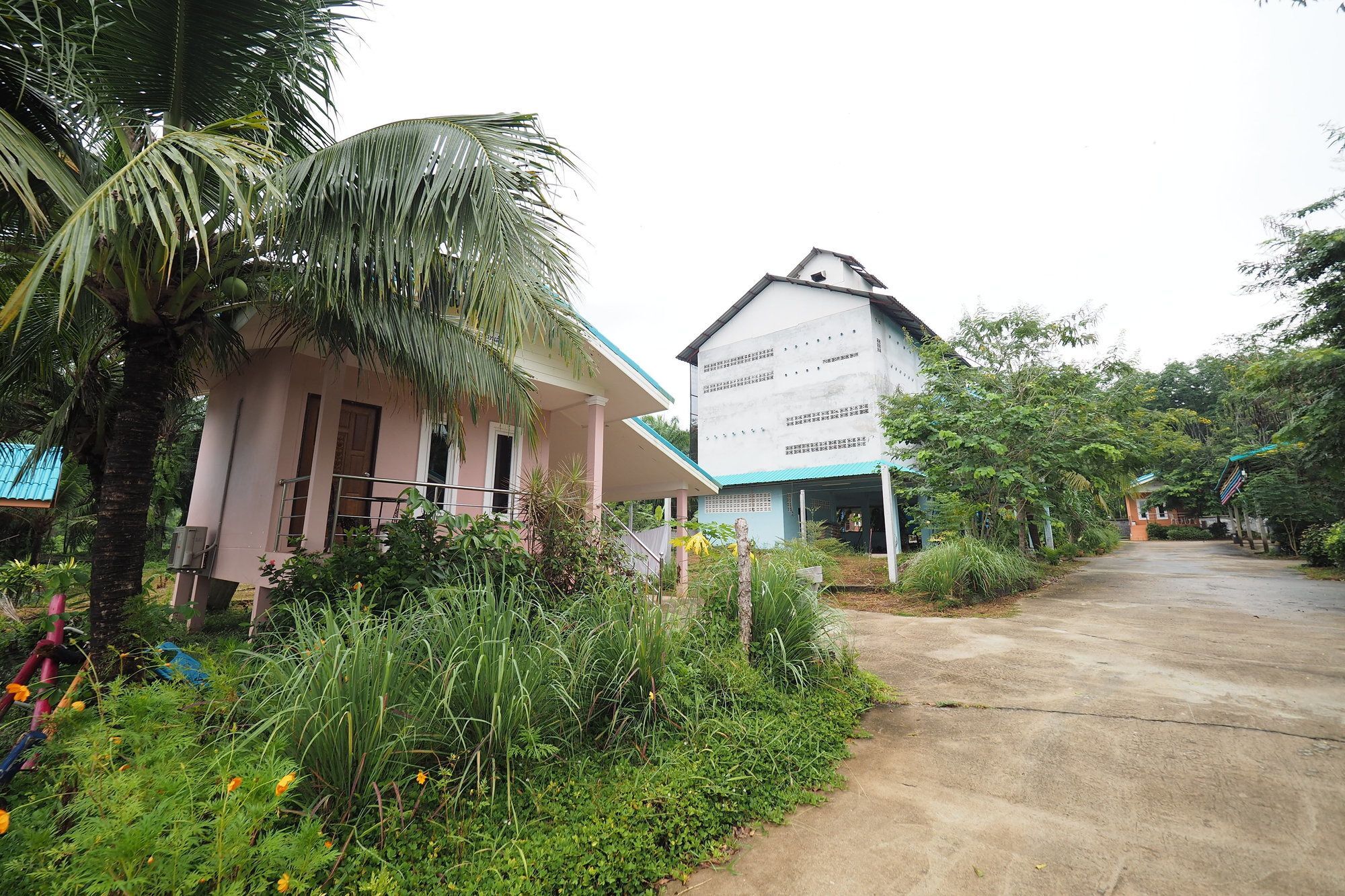 Oyo 75515 Sairung Farmstay Krabi town Esterno foto