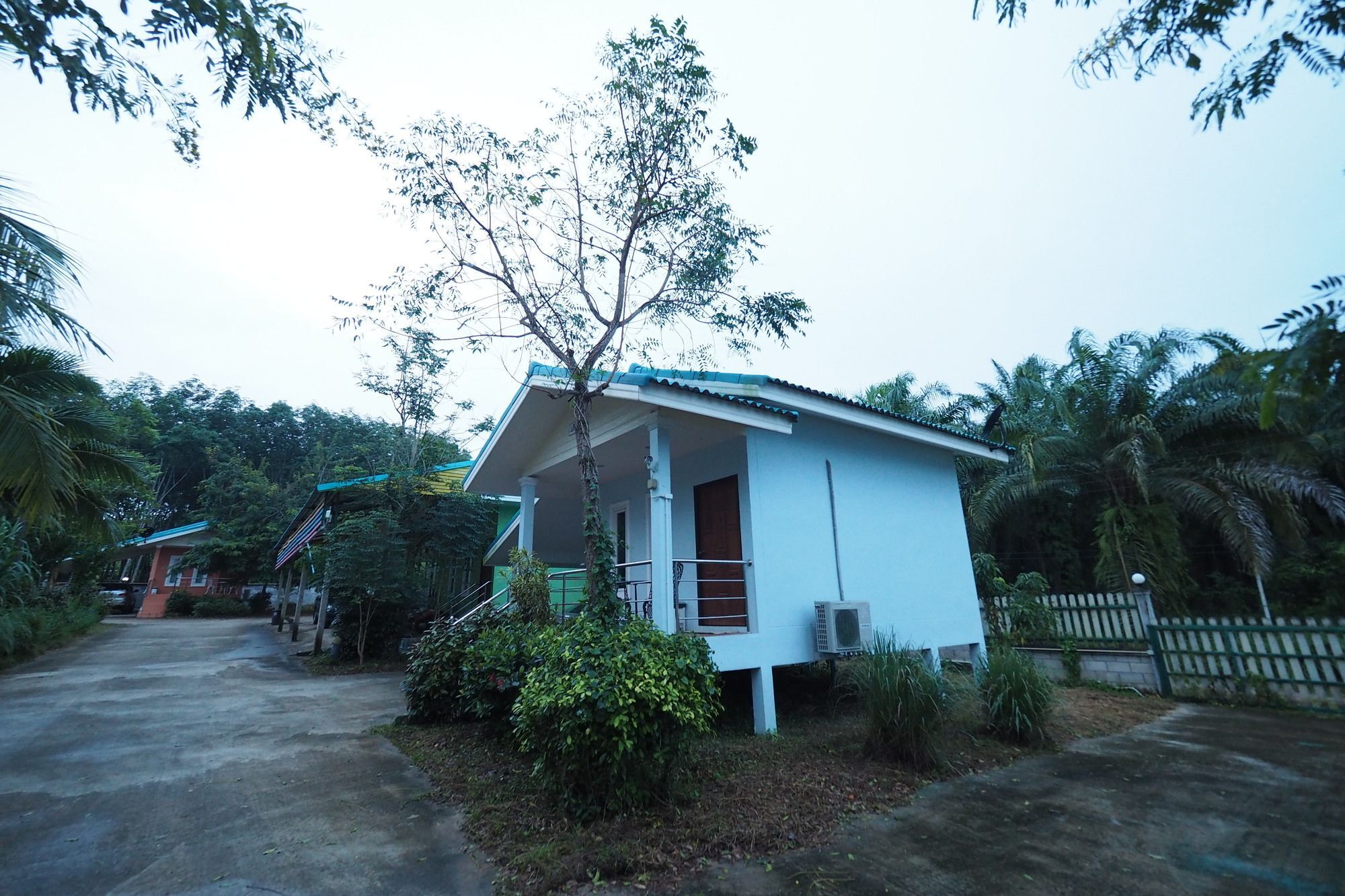 Oyo 75515 Sairung Farmstay Krabi town Esterno foto